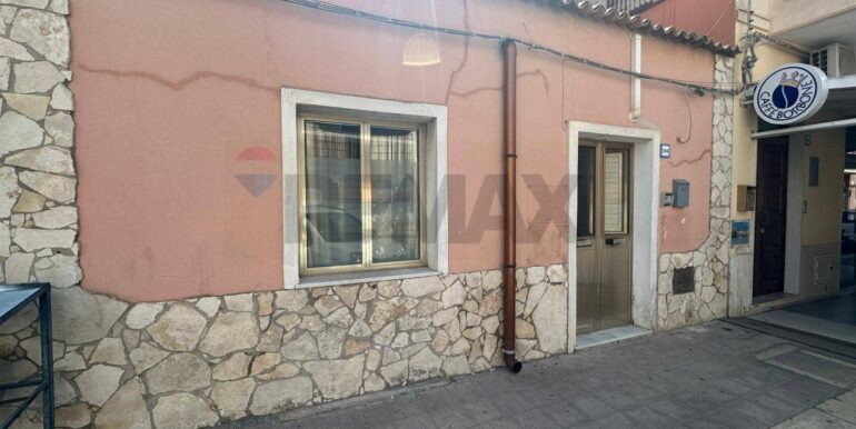 20250915194621-983371-34