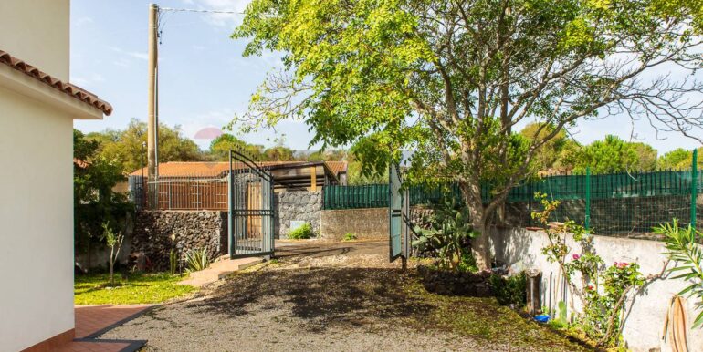 20250915215949-983381-5