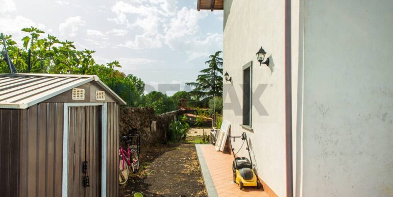 20250915215956-983381-7