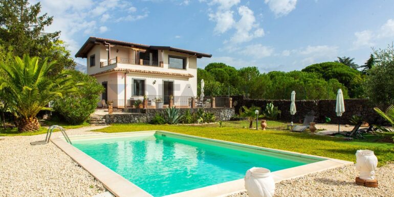 20250915220020-983381-12