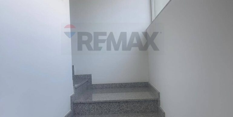 20250916194549-983589-3