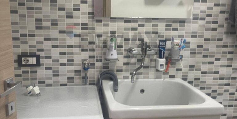 20250916194619-983589-17