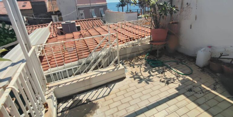 20250916215115-983360-9