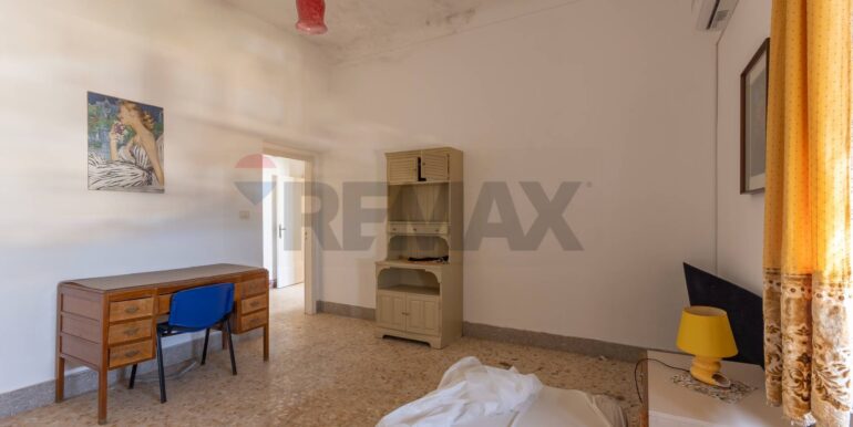 20250918101559-983834-21