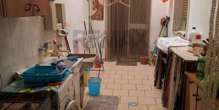 20250918202648-985779-16