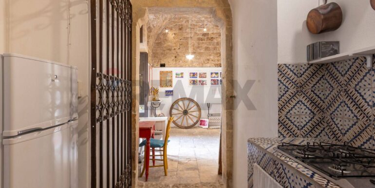 2025091885713-980048-16