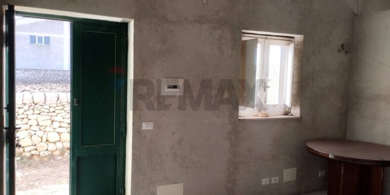 2025091902505-985775-5