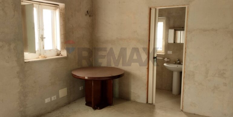 2025091902527-985775-11