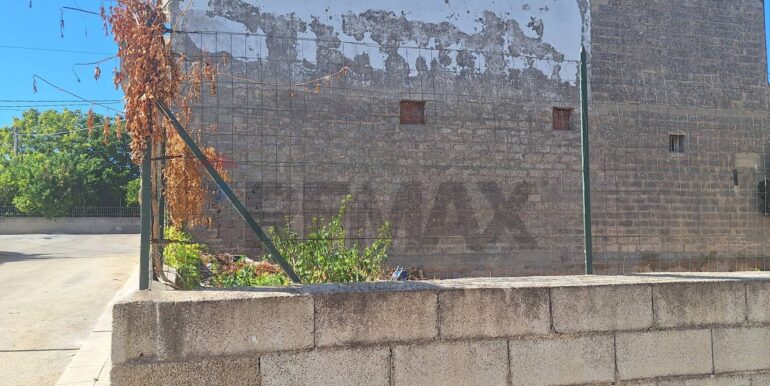 20250919125214-985856-6