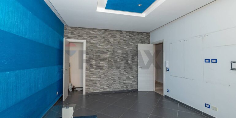 20250919170704-977977-10