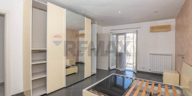 20250919170713-977977-13