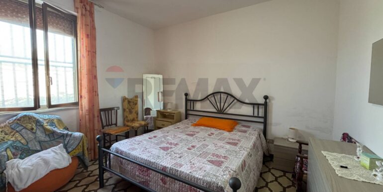 20250919183524-985976-32