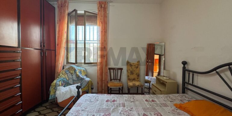 20250919183529-985976-34