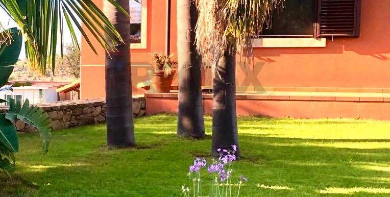 2025092062215-986014-2