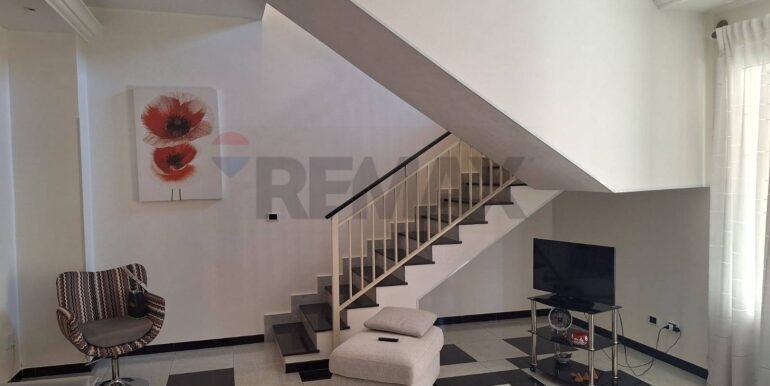 2025092085903-986018-5