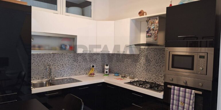 2025092085911-986018-8