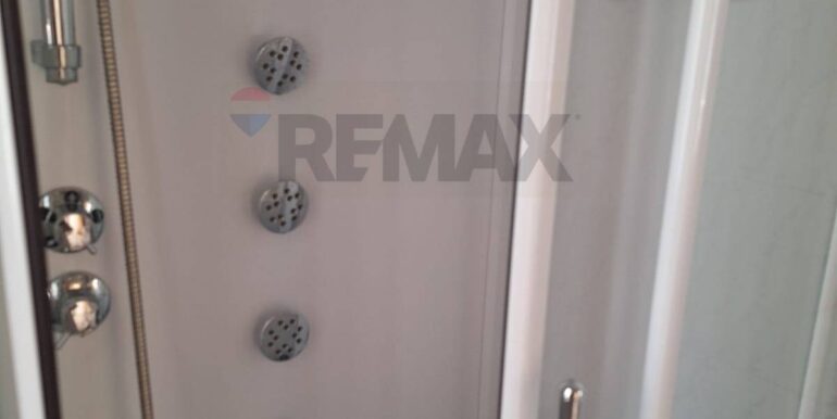 2025092085945-986018-18