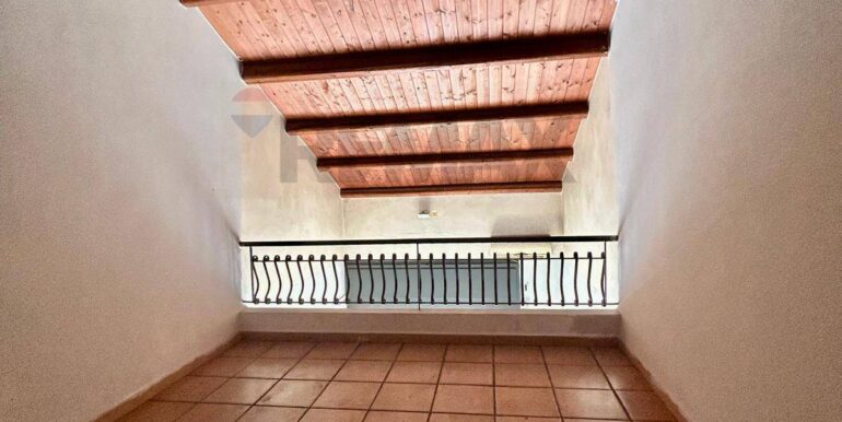 20250921201739-986093-3