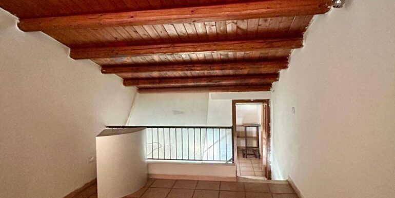 20250921201742-986093-4