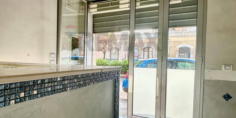 20250921201803-986093-13