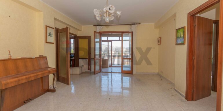 2025092194828-983191-4