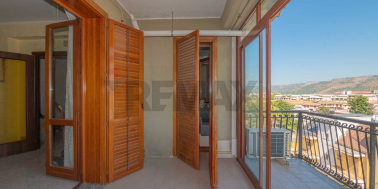 2025092194839-983191-8