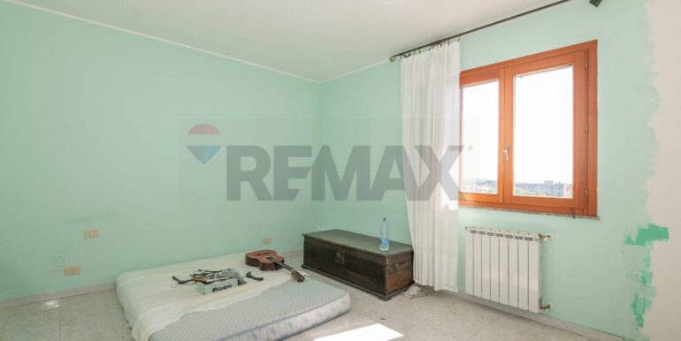 2025092195009-983191-37