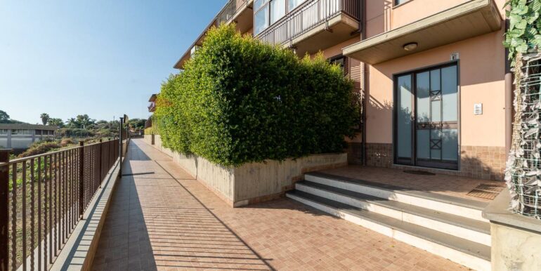 20250922104833-986155-8