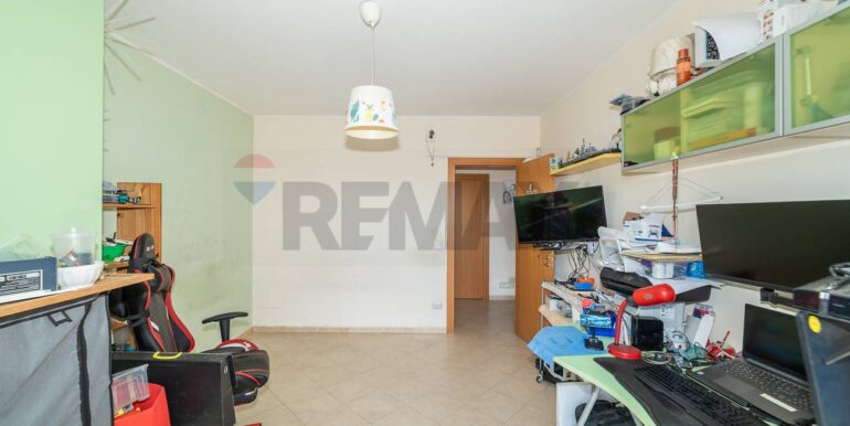 20250922104945-986155-30