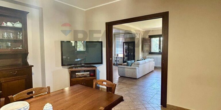 20250922115035-986014-22