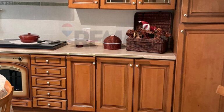 2025092275049-986114-16