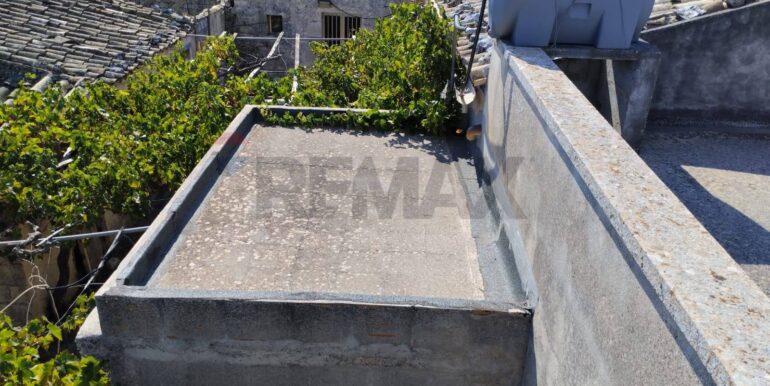 20250923181155-986601-3