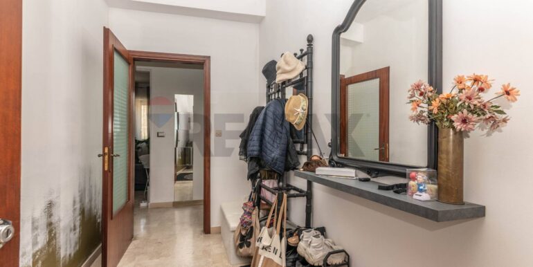 20250923194422-986636-14