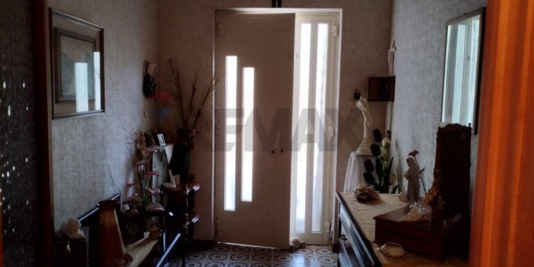 20250923230856-986645-5