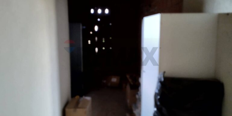 20250923230859-986645-6