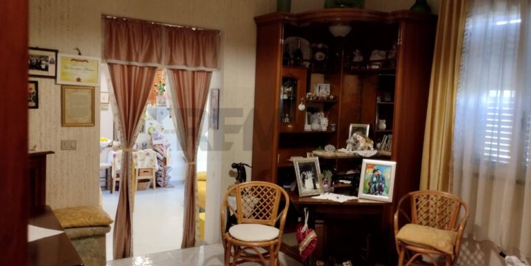 20250923230905-986645-8