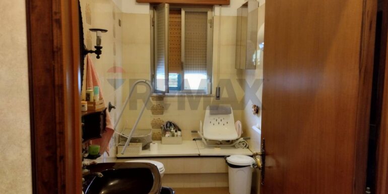 20250923230910-986645-9