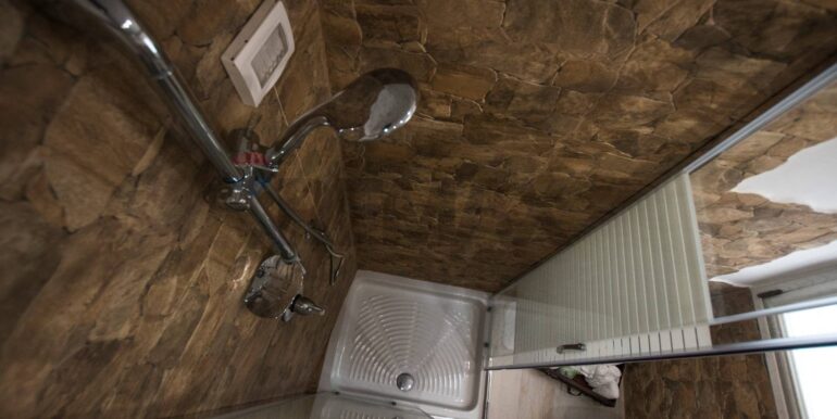 20250924105242-986689-9