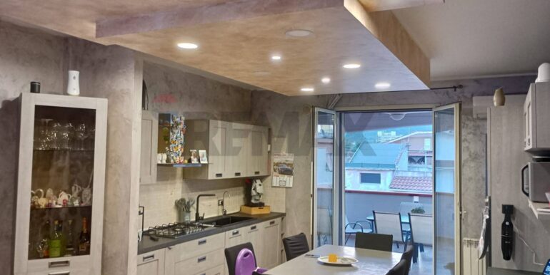 20250924120041-986955-3