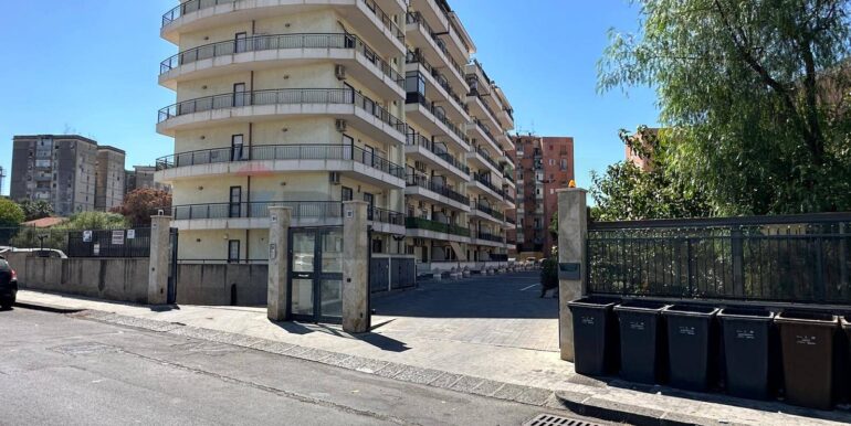 20250924174824-987085-25