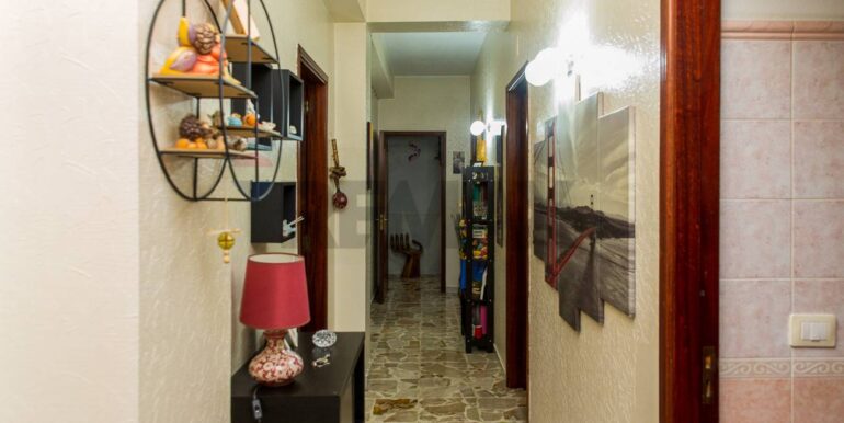 20250924182802-987099-10