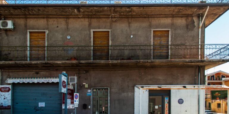 20250924190701-986638-4