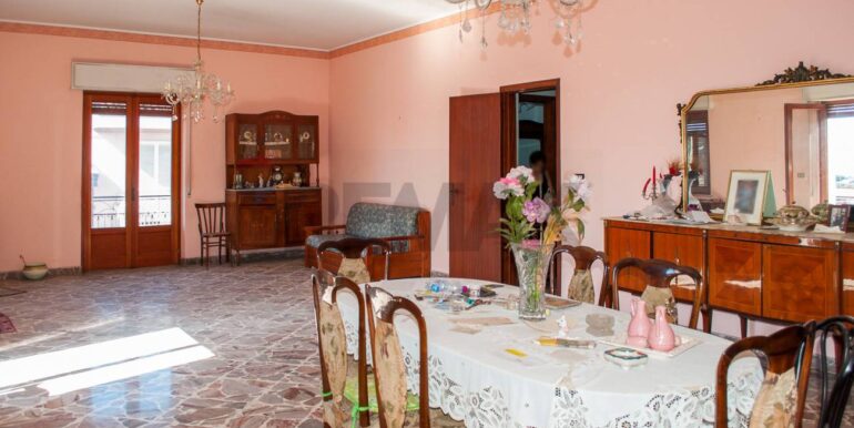 20250924190720-986638-10