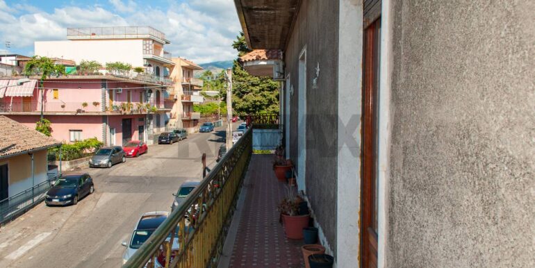 20250924190751-986638-18