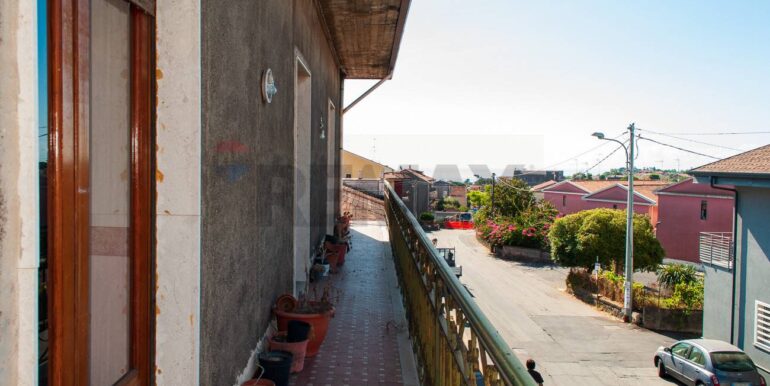 20250924190754-986638-19