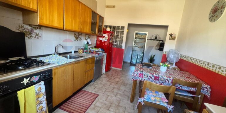 20250925103658-987502-15