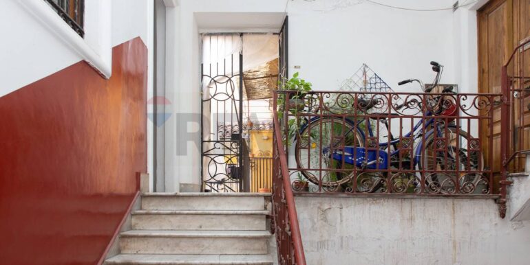 20250925182337-974558-46