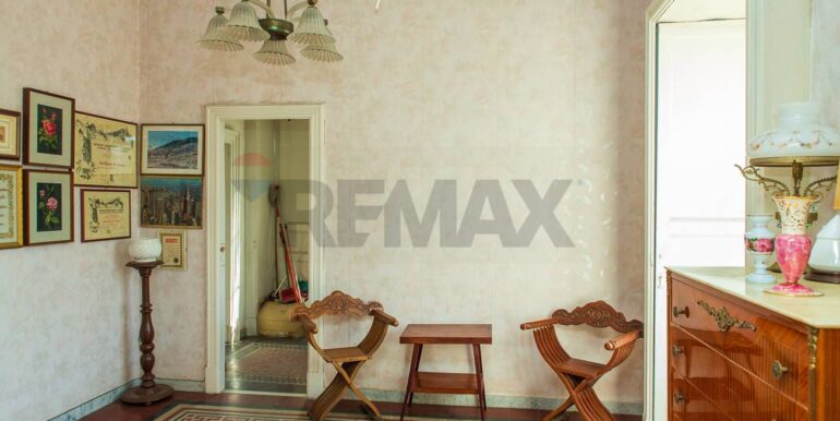 20250925182433-974558-56