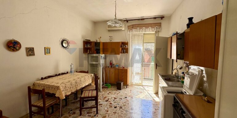 20250925190519-986480-1