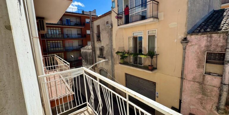 20250925190524-986480-2